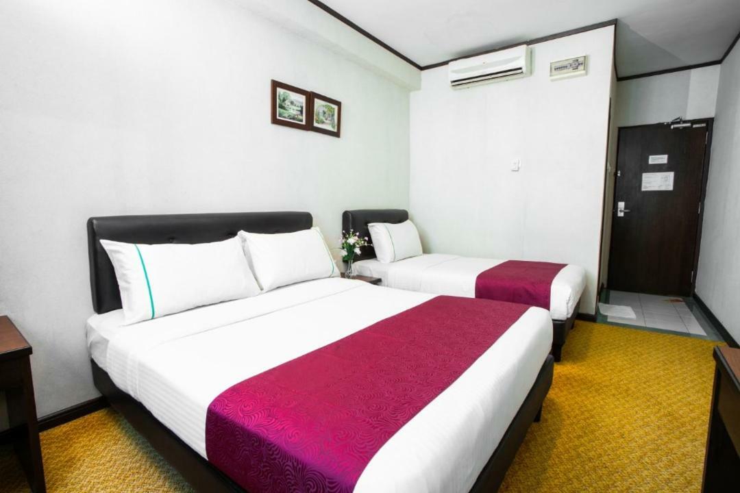 Hotel Vistaria Джохор-Бару Экстерьер фото